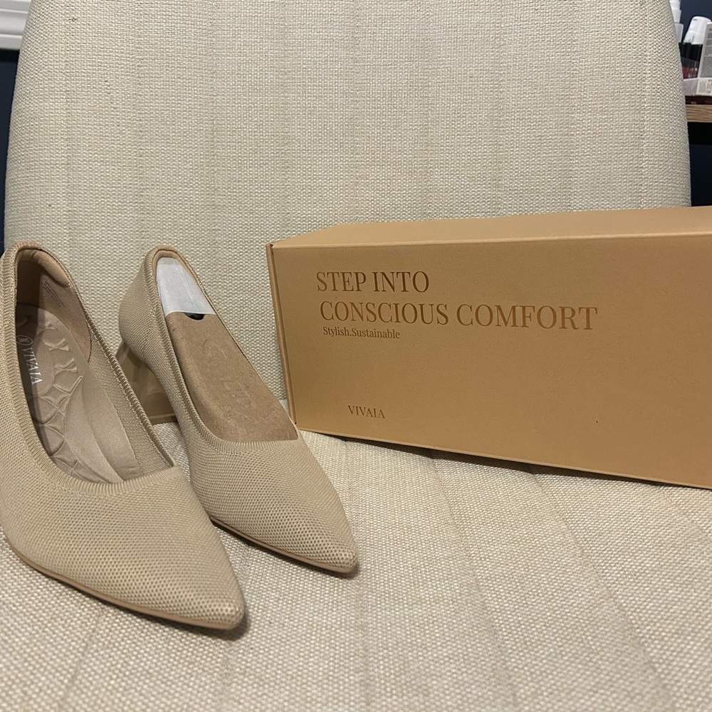 Vivaia Aria Pointed Toe Block Heels